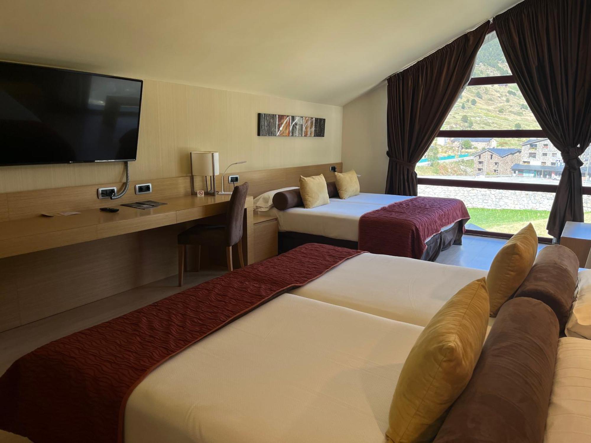 Wuau! Hotel Galanthus & Spa Канило Екстериор снимка