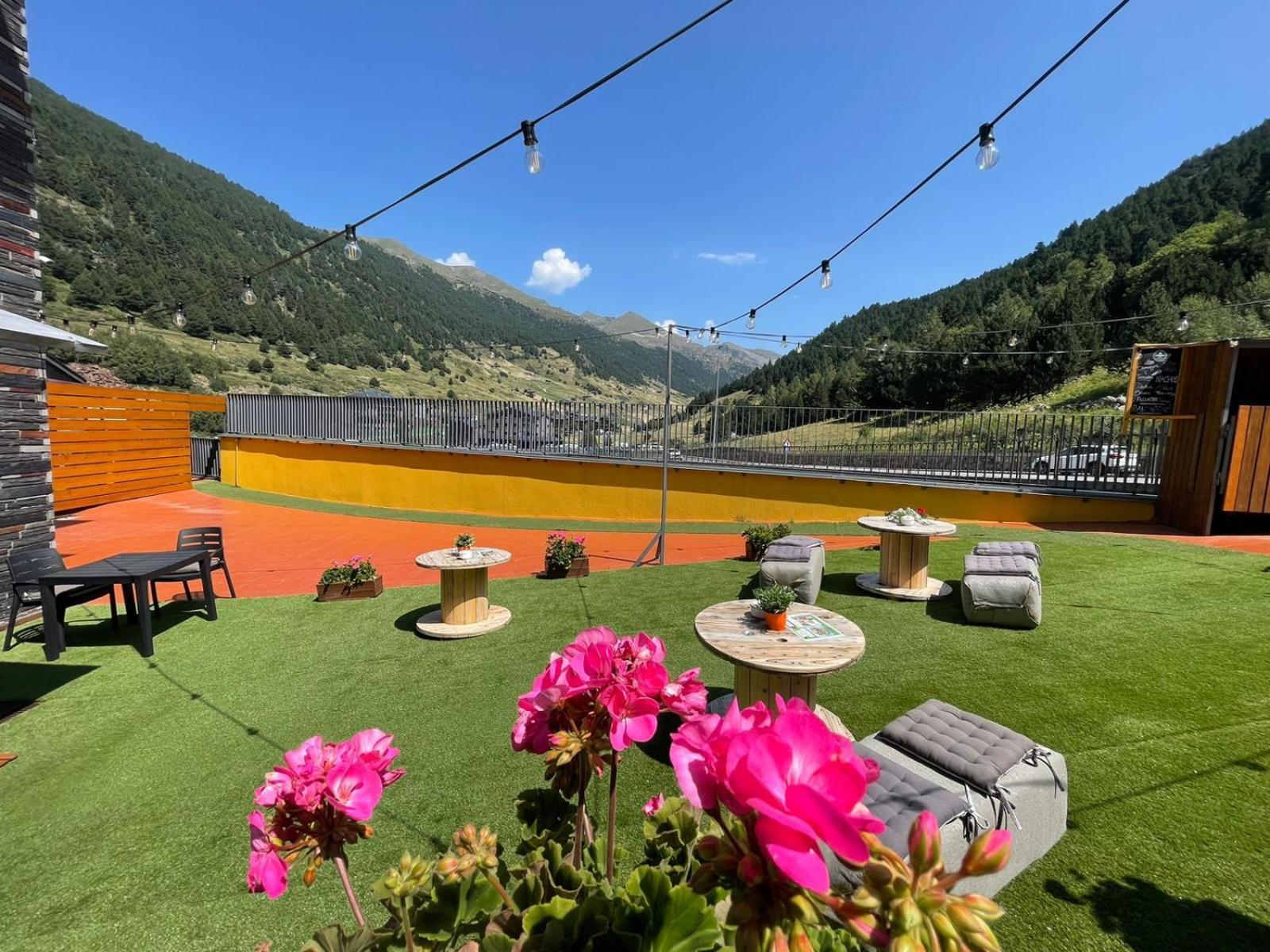 Wuau! Hotel Galanthus & Spa Канило Екстериор снимка