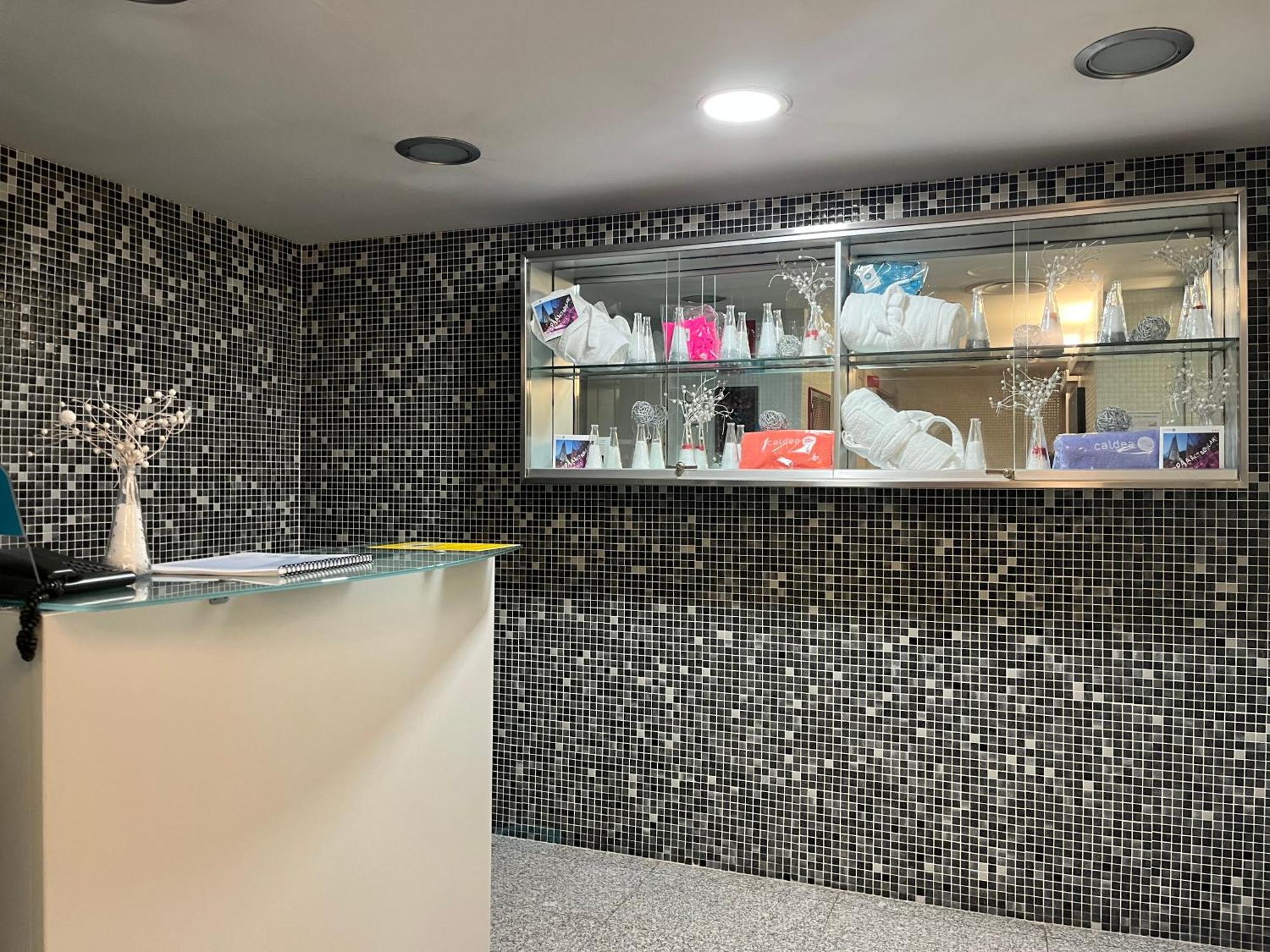 Wuau! Hotel Galanthus & Spa Канило Екстериор снимка